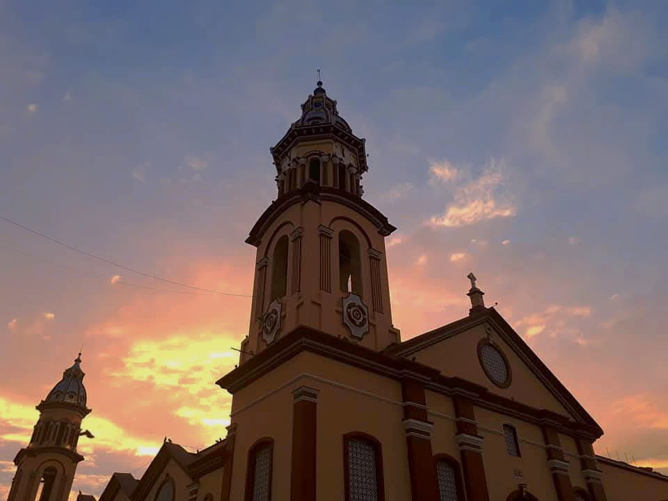 Iglesia Atravesada de Vélez, Santander
